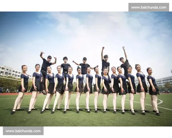 电子竞技：不只是游戏，更是梦想与拼搏的青春赞歌！